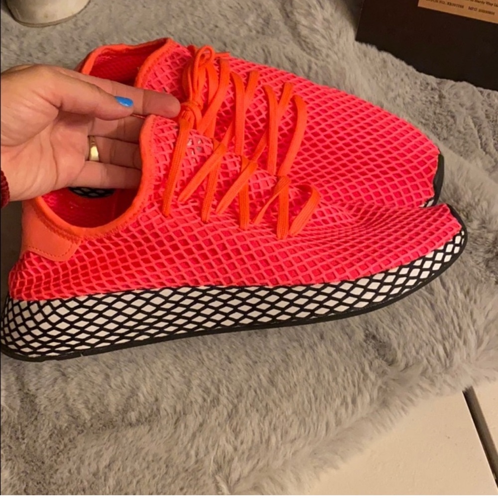 Adidas Deerupt men’s 10.5